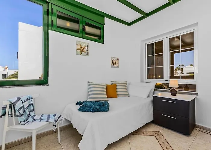 Dorada Sand, Junto Al Mar Playa Blanca (Lanzarote)