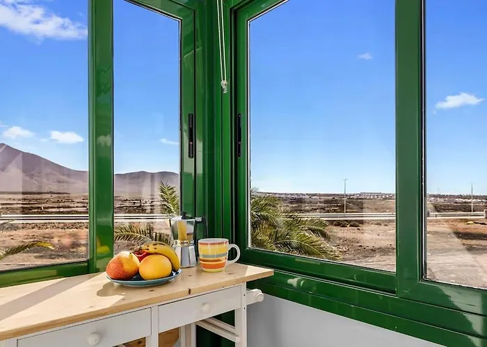Dorada Sand, Junto Al Mar Playa Blanca (Lanzarote)