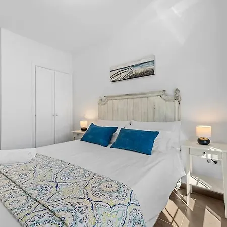 Dorada Sand, Junto Al Mar